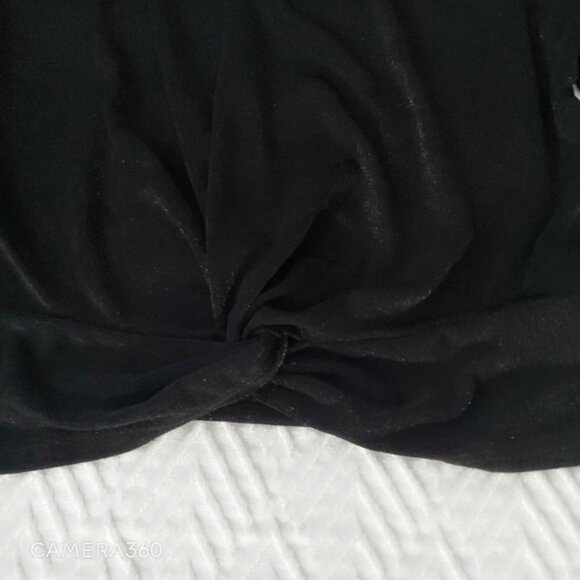 POISON IVY- Tie Knot Front Spandex Long Sleeved Black Top- NWOT - Picture 10 of 10